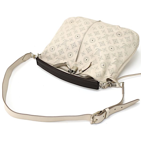 5000001884116270 7 Louis Vuitton Selene PM Mahina Shoulder Bag