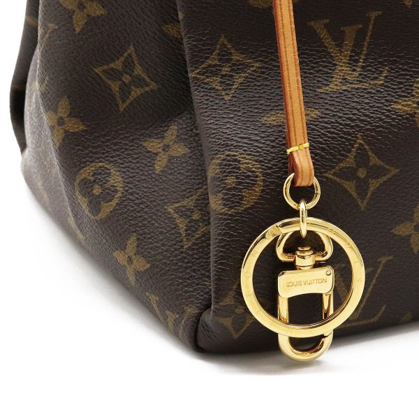 7 Louis Vuitton Artsy MM Monogram Hobo Bag