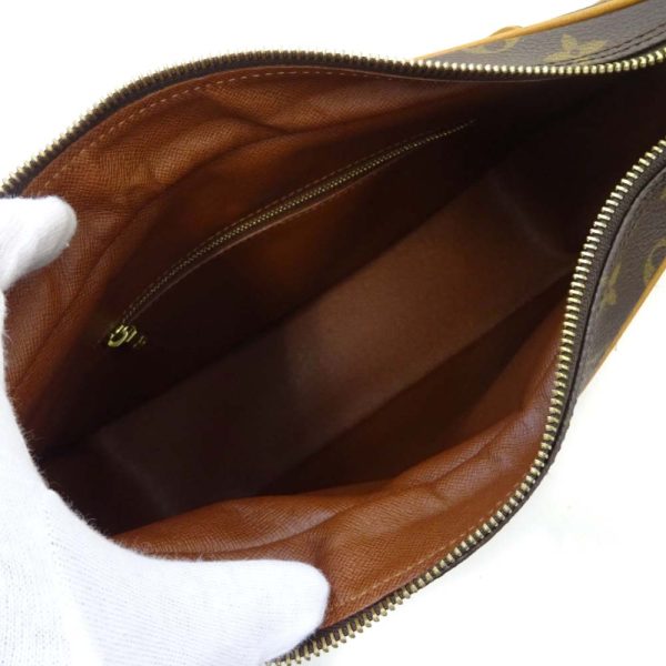 7 Louis Vuitton Boulogne 30 Monogram Shoulder Bag Brown