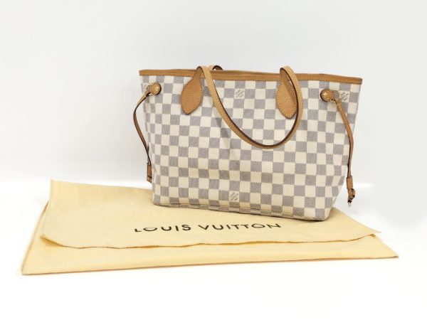 9 Louis Vuitton Neverfull PM Tote Bag Damier Azur