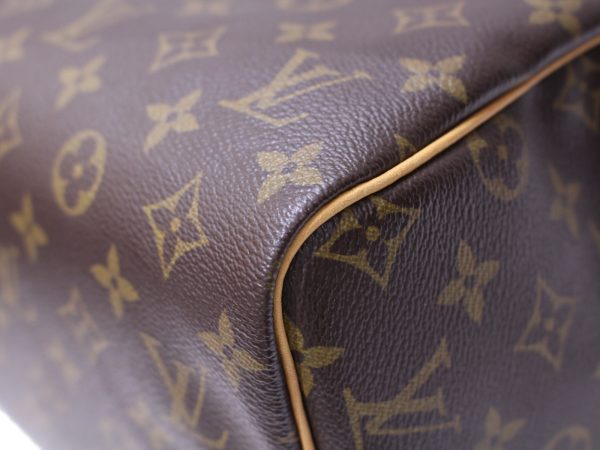 imgrc0088039443 Louis Vuitton Speedy 30 Monogram Handbag