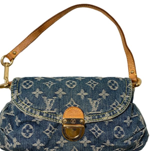 imgrc0095518870 Louis Vuitton Mini Pleaty Shoulder Bag