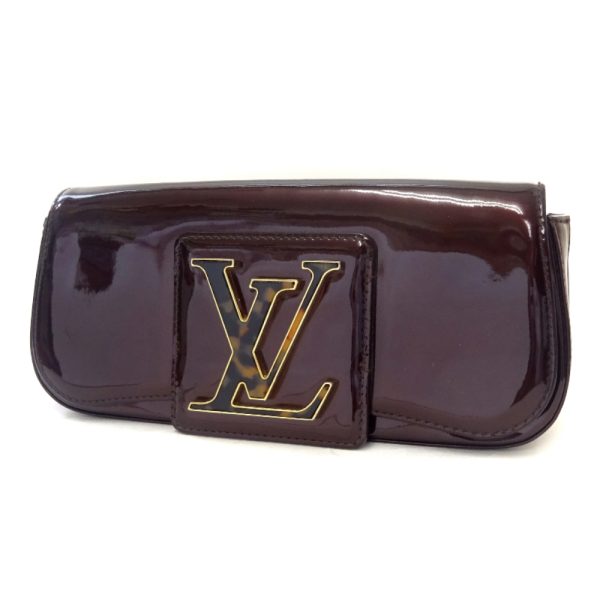 vv 11078 2 20 Louis Vuitton Pochette Soby Vernis Clutch Bag