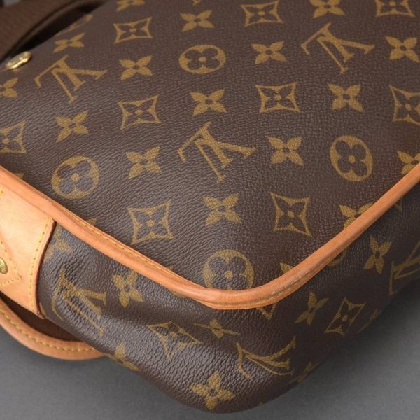 040418 35 6 Louis Vuitton PM Monogram Leather Shoulder Bag