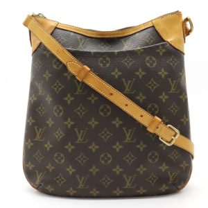 1 Louis Vuitton Hudson PM Monogram