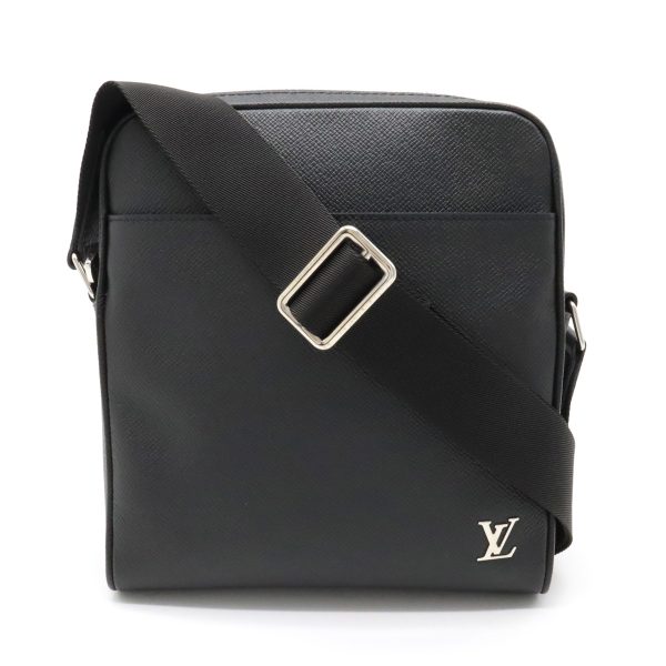 1 Louis Vuitton Taiga Messenger PPM Shoulder Bag