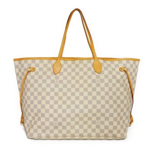 1 Gucci GG Britt Tote Bag