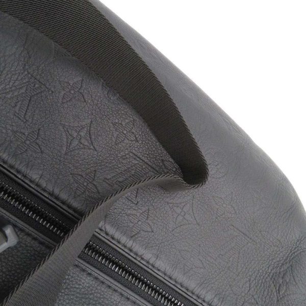 10 Louis Vuitton Body Bag Monogram Shadow Discovery Bum Bag Black