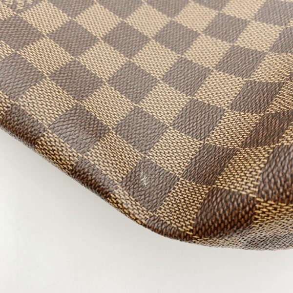 10 Louis Vuitton Damier Neverfull MM Hand Bag