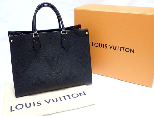 11 Louis Vuitton Emplant On The Go MM Black