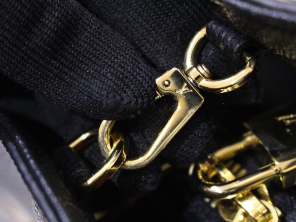 11 Louis Vuitton Montaigne MM Handbag Shoulder Bag Emplant Noir Black