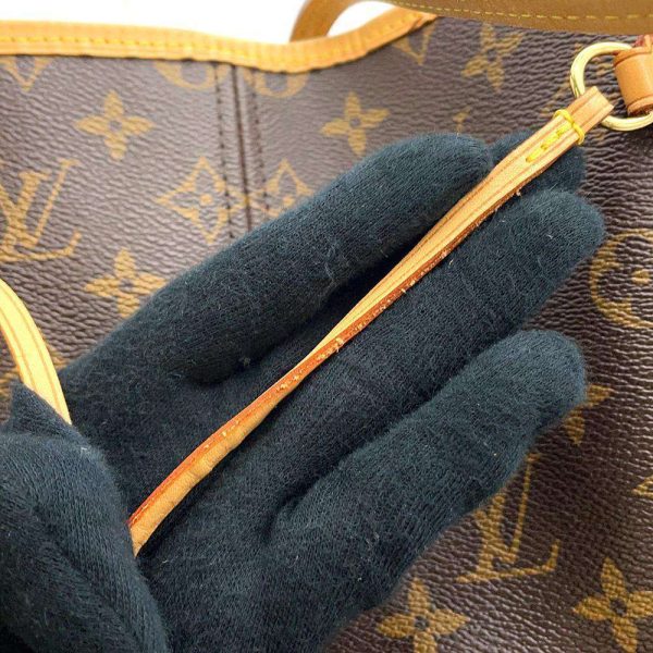 11 Louis Vuitton Tote Bag Monogram Neverfull GM