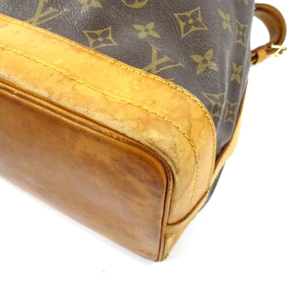 12 Louis Vuitton Noe Shoulder Bag Brown Monogram Canvas