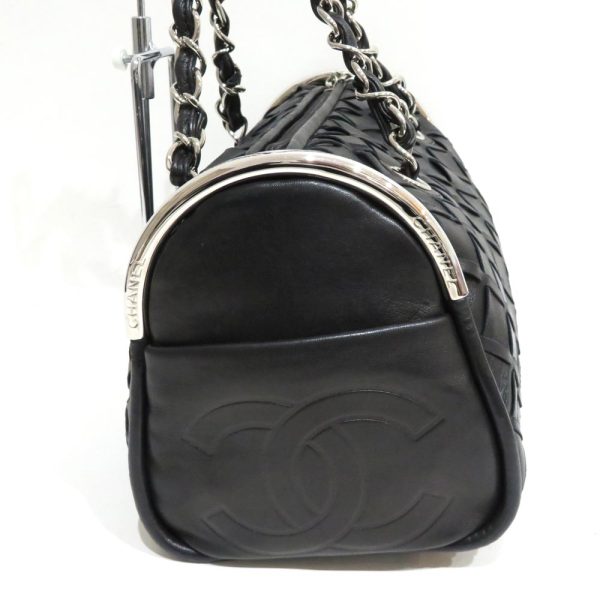 12 ch210502 1 02 Chanel Intre Leather Chain Shoulder Bag A Rank Black