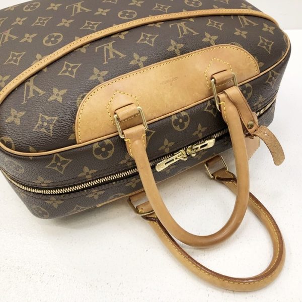 122 20221111 a 6 06 Louis Vuitton Deauville Monogram Handbag