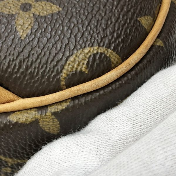 122 20221111 a 6 12 Louis Vuitton Deauville Monogram Handbag