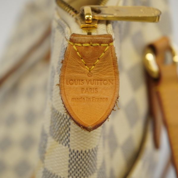 1574099 1993 5 Louis Vuitton Tote Bag Damier Azur Totally MM