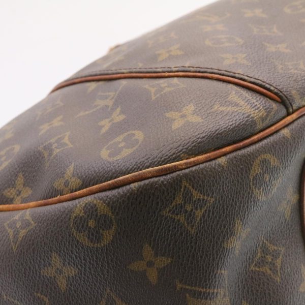 16 Louis Vuitton Galliera PM Shoulder Bag Monogram