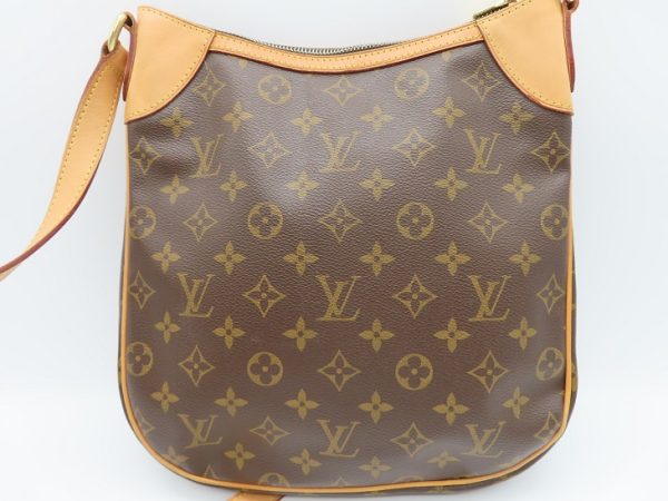 2 Louis Vuitton Odeon PM Shoulder Bag Monogram