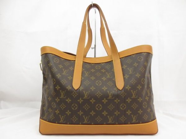 2 Louis Vuitton Cabas Voyage NVPM Tote Bag