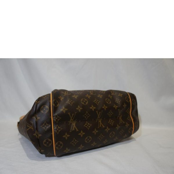 2 Louis Vuitton Totally MM Monogram