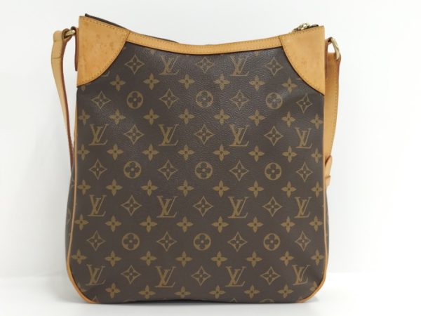 2 Louis Vuitton Odeon MM Shoulder Bag Monogram