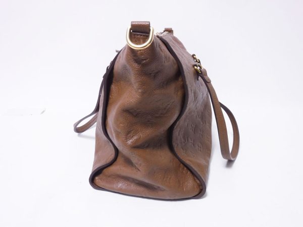 2 Louis Vuitton Implant Avane Brown Lumineuse PM Shoulder Bag