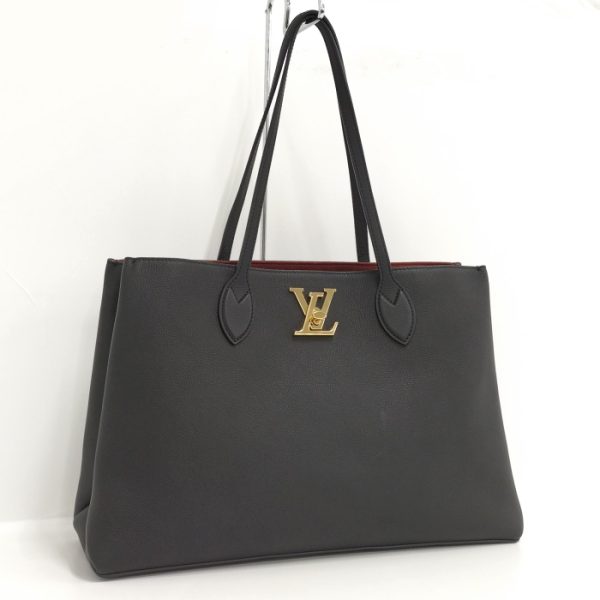 2000773259200318 1 Louis Vuitton Leather Lockme Tote Bag Black