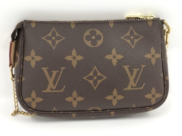 2000803252000619 2 Louis Vuitton Mini Pochette Accessoires Pouch Monogram