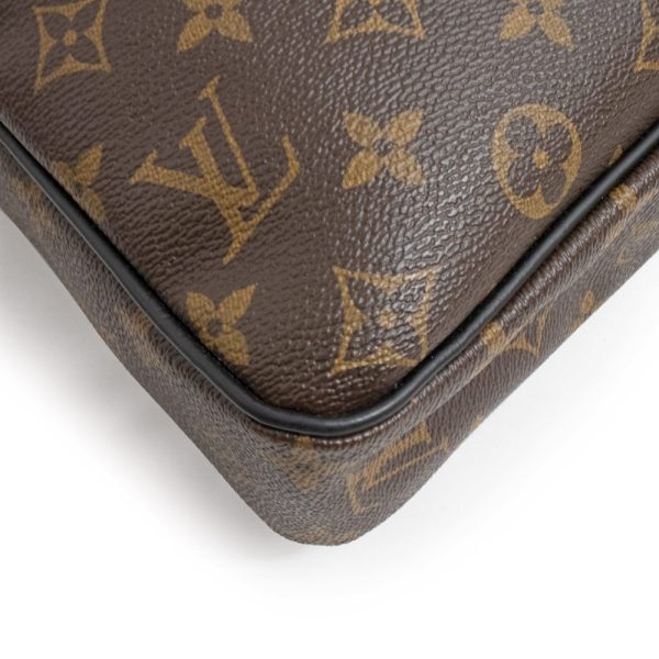 200100668018 10 Louis Vuitton PM Porte Document Voyage 2Way Shoulder Bag