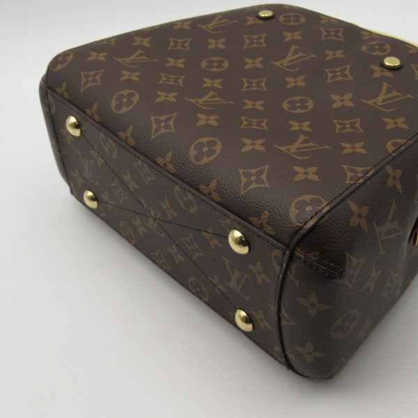 2118300024621 4 Louis Vuitton Montaigne BB Tote Bag Monogram