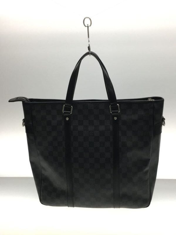 2320201564889 03 Louis Vuitton Tadao PM Damier Graphite Black