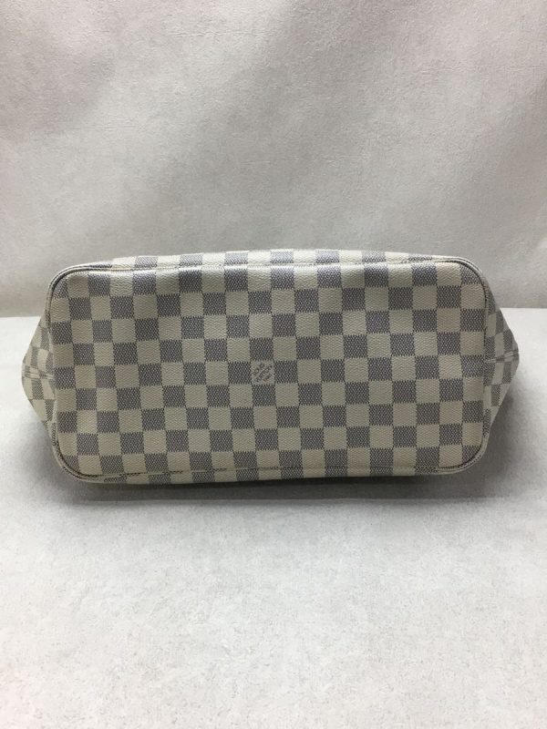 2334381292876 04 Louis Vuitton Neverfull MM Damier Azur White Shoulder Bag