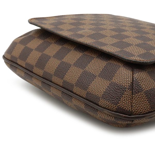 3 Louis Vuitton Damier Musette Salsa Shoulder Bag