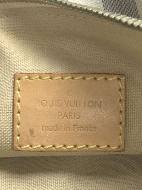 3 Louis Vuitton Pochette Bosphore Damier Azur White