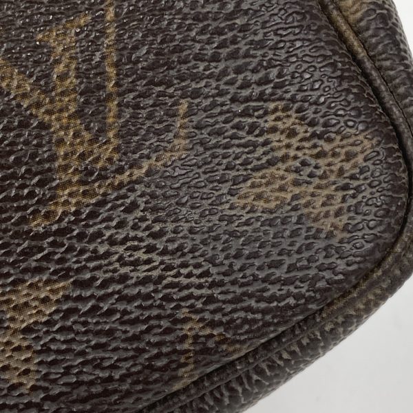 3 Louis Vuitton Mini Pochette Accessoires Monogram