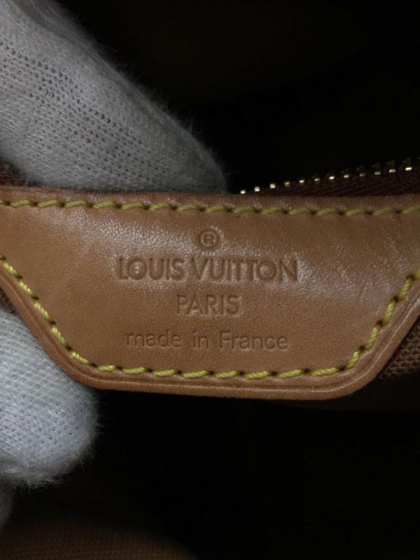 3 Louis Vuitton Hippopo Piano Monogram Canvas