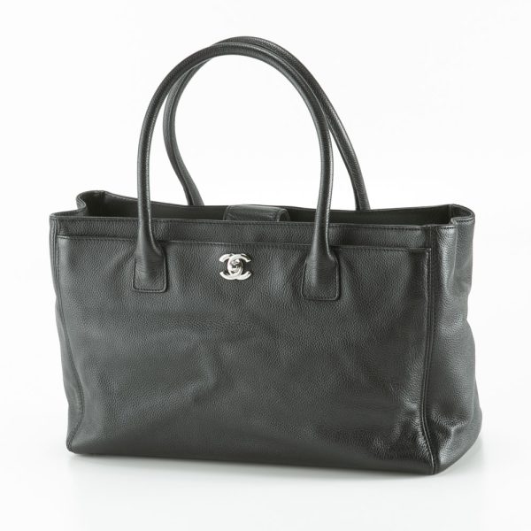 340200kwh290574 Chanel Executive Turn Lock Tote Bag