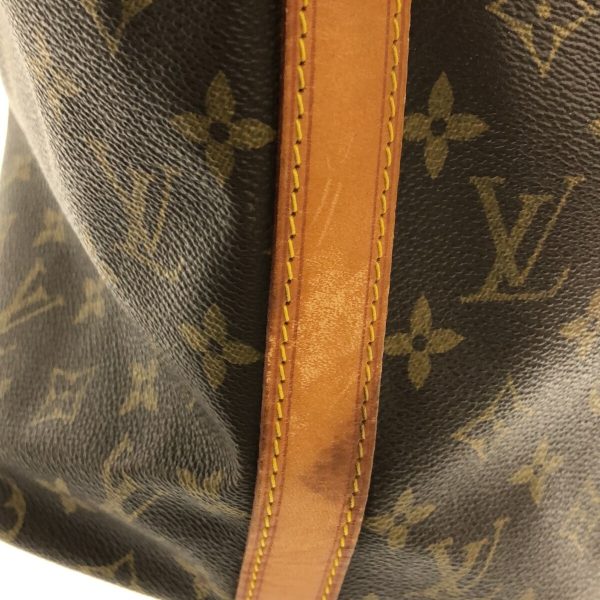 36894872 12 Louis Vuitton Petit Noe Shoulder Bag Monogram Canvas