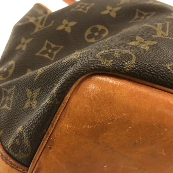 36894872 5 Louis Vuitton Petit Noe Shoulder Bag Monogram Canvas