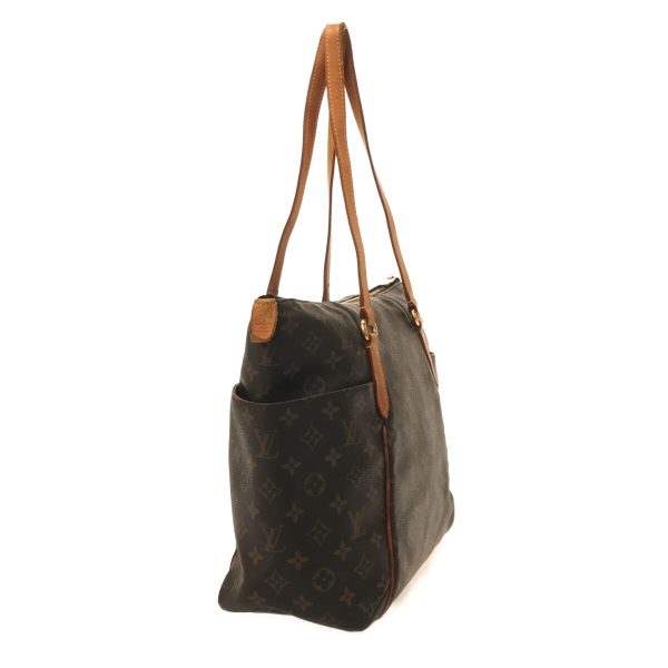 36958018 2 Louis Vuitton Totally MM Shoulder Bag Monogram Canvas