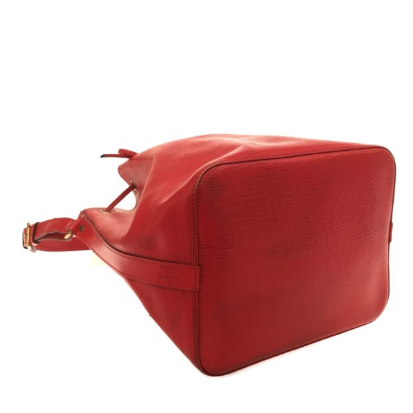 36974383 4 Louis Vuitton Petit Noe Shoulder Bag Castilian Red