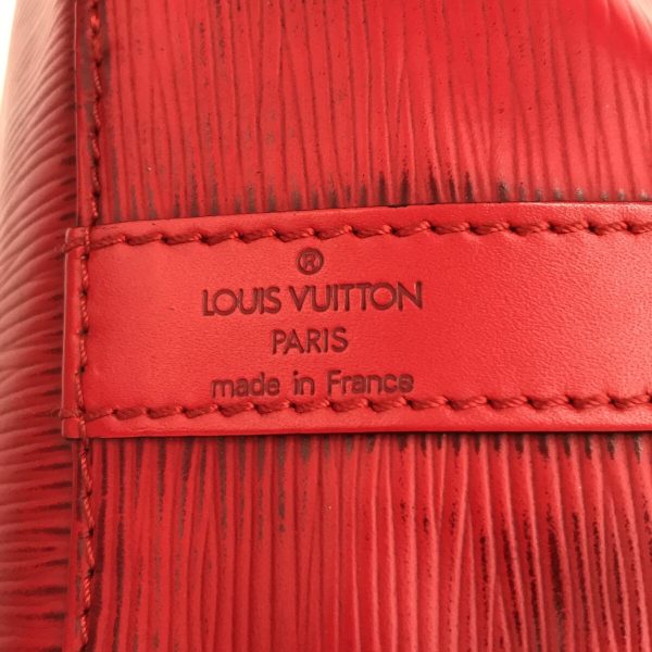 36974383 7 Louis Vuitton Petit Noe Shoulder Bag Castilian Red