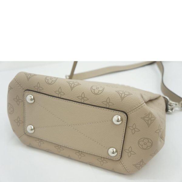 39164 3 Louis Vuitton Babylon Chain BB Shoulder Bag