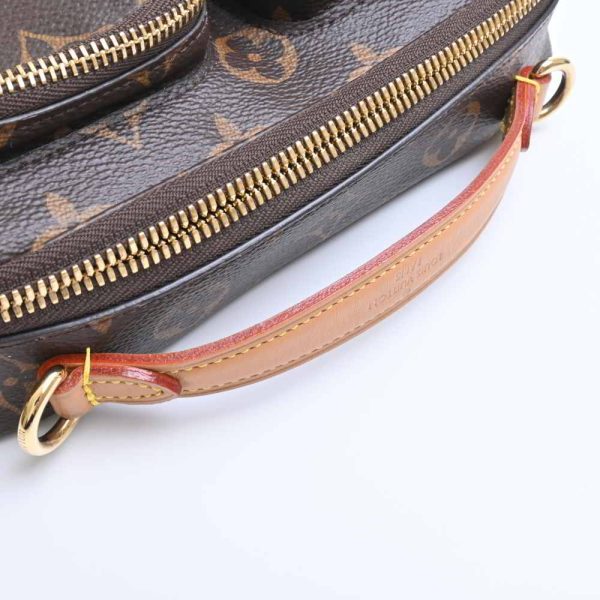 4 Louis Vuitton Monogram Utility Crossbody Shoulder Bag