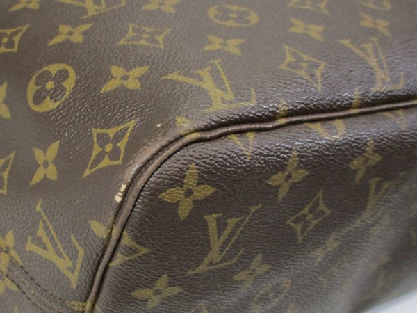 4 Louis Vuitton Neverfull MM Tote Bag Monogram