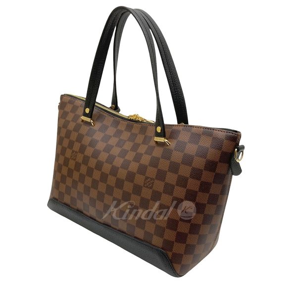 4 Louis Vuitton Damier Hyde Park Bag