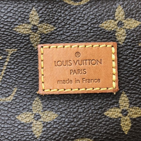 4 Louis Vuitton Monogram Saumur 35 Shoulder Bag