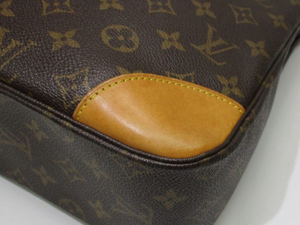 4 Louis Vuitton Boulogne 30 PM Shoulder Bag Monogram