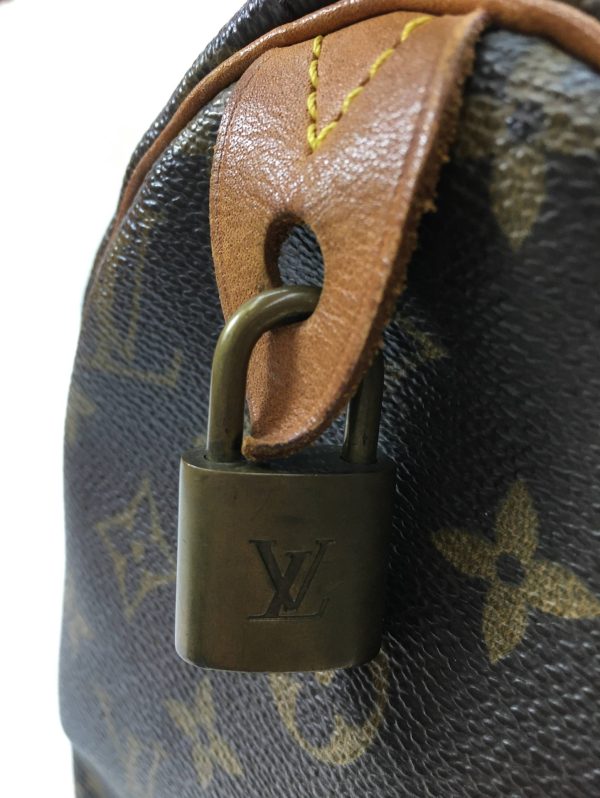 4 Louis Vuitton Monogram Canvas Handbag Speedy 30